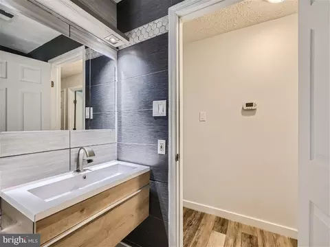 691 Deering Rd #4K, Pasadena, MD 21122 photo 25