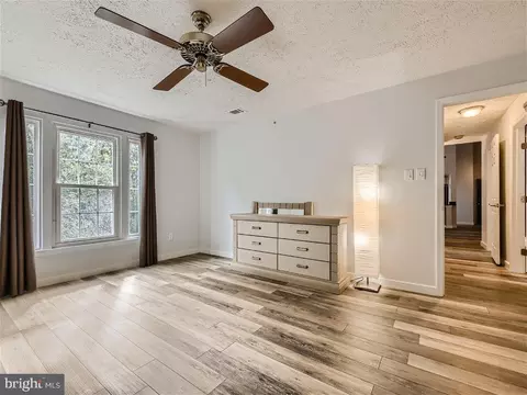691 Deering Rd #4K, Pasadena, MD 21122 photo 16