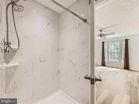 691 Deering Rd #4K, Pasadena, MD 21122 photo 18