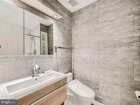 691 Deering Rd #4K, Pasadena, MD 21122 photo 17