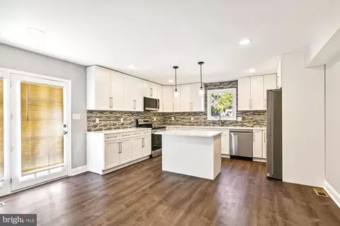 210 Warfield Rd, Glen Burnie, MD 21060