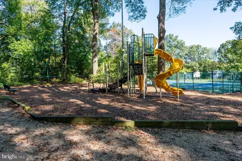 3406 Marble Arch Dr, Pasadena, MD 21122 photo 25