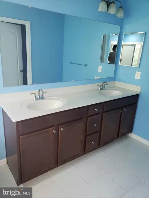 8543 Crooked Tree Ln, Laurel, MD 20724 photo 12