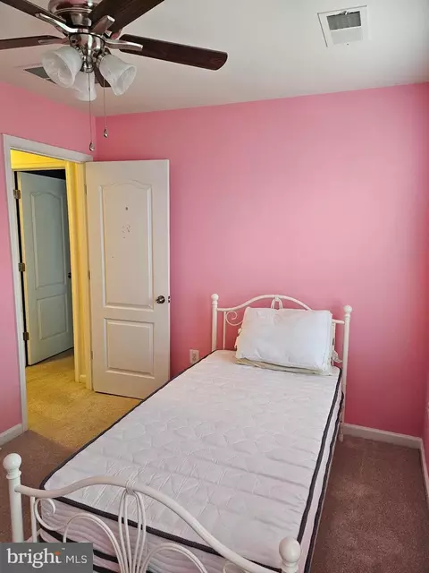 8543 Crooked Tree Ln, Laurel, MD 20724 photo 16