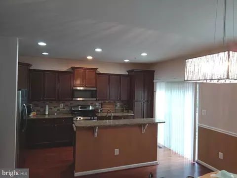 8543 Crooked Tree Ln, Laurel, MD 20724 photo 6