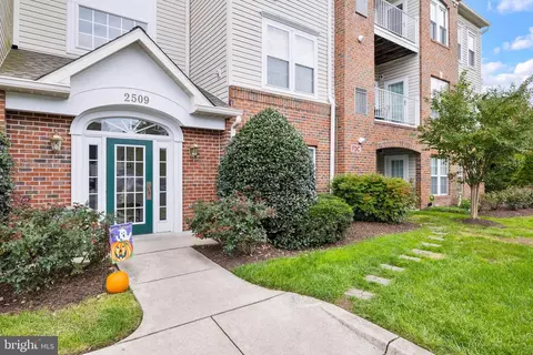 2509 Amber Orchard Ct W #203, Odenton, MD 21113