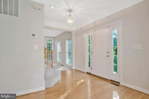 142 Riverton Pl, Edgewater, MD 21037 photo 4