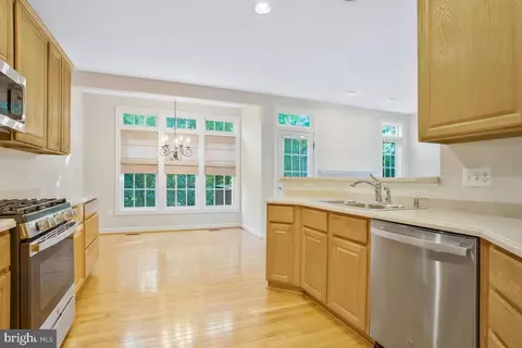 142 Riverton Pl, Edgewater, MD 21037 photo 11