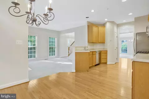 142 Riverton Pl, Edgewater, MD 21037 photo 8