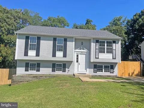 600 Hammonds Ct, Brooklyn, MD 21225 photo 3