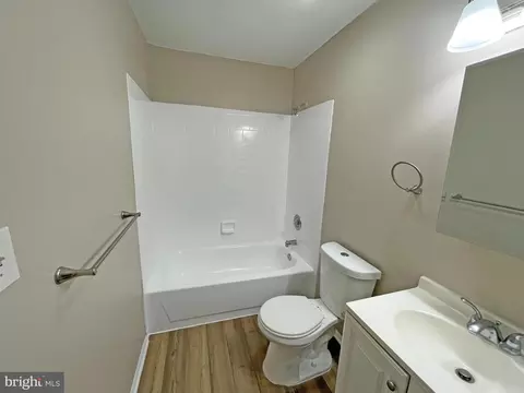 600 Hammonds Ct, Brooklyn, MD 21225 photo 24