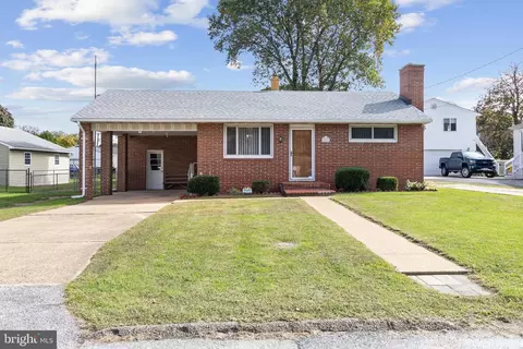 103 Eastern St, Glen Burnie, MD 21061