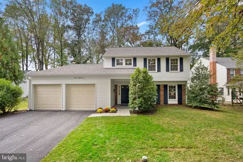 1457 Crofton Pkwy, Crofton, MD 21114