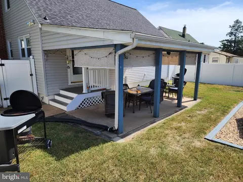 8458 Bedford Rd, Pasadena, MD 21122 photo 11