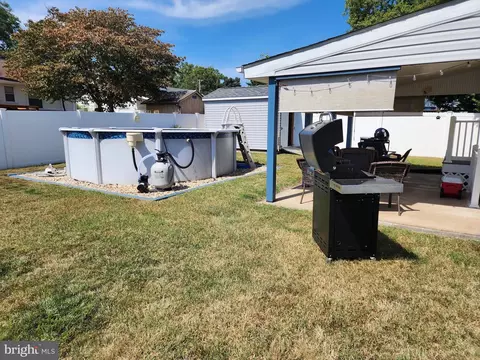 8458 Bedford Rd, Pasadena, MD 21122 photo 10