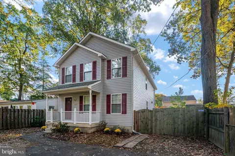 705 203rd St, Pasadena, MD 21122 photo 3