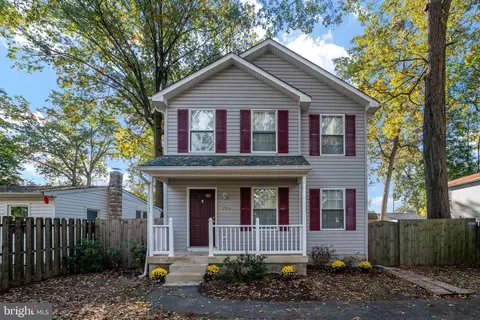705 203rd St, Pasadena, MD 21122