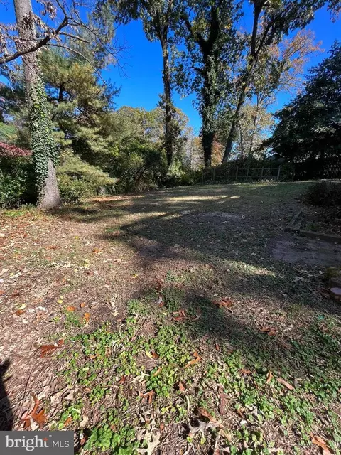 515 Oak Rd, Pasadena, MD 21122 photo 13