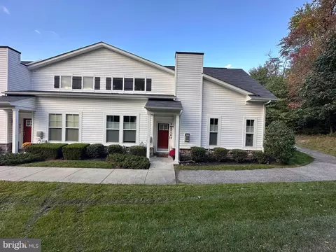 8019 Jean Ct #J-3, Pasadena, MD 21122