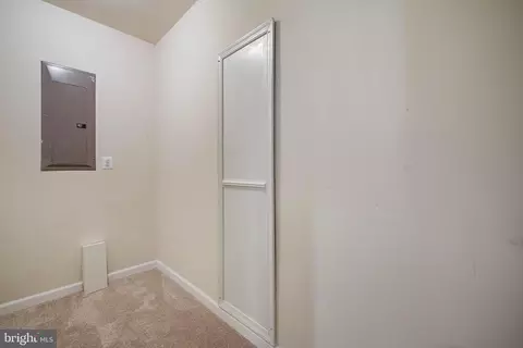 8027 Flora Ln, Pasadena, MD 21122 photo 28