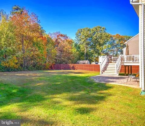 8027 Flora Ln, Pasadena, MD 21122 photo 8