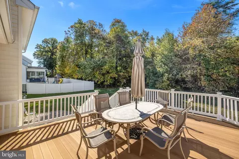 8027 Flora Ln, Pasadena, MD 21122 photo 30