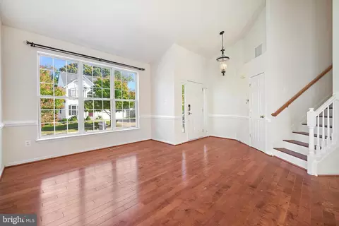 8027 Flora Ln, Pasadena, MD 21122