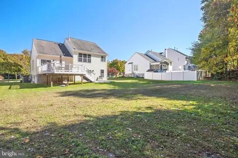 8027 Flora Ln, Pasadena, MD 21122 photo 34