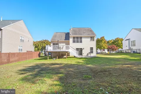 8027 Flora Ln, Pasadena, MD 21122 photo 35