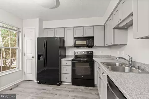 3517 Flat Water Pl, Laurel, MD 20724 photo 10