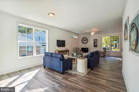 1047 Old Turkey Point Rd, Edgewater, MD 21037 photo 16