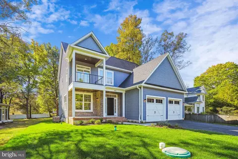 1047 Old Turkey Point Rd, Edgewater, MD 21037 photo 3