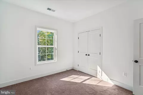 1047 Old Turkey Point Rd, Edgewater, MD 21037 photo 33