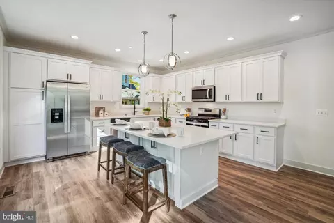 1047 Old Turkey Point Rd, Edgewater, MD 21037 photo 10
