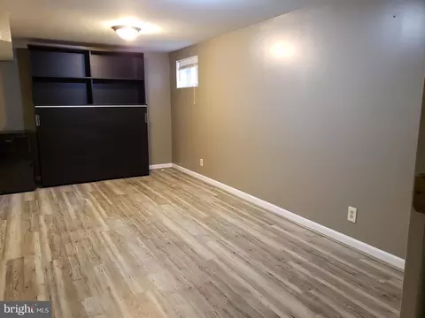 103 E Hamburg St, Pasadena, MD 21122 photo 33