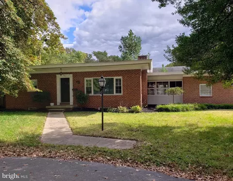 103 E Hamburg St, Pasadena, MD 21122 photo 36