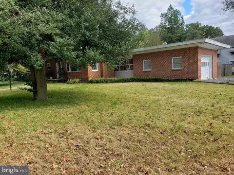 103 E Hamburg St, Pasadena, MD 21122 photo 35