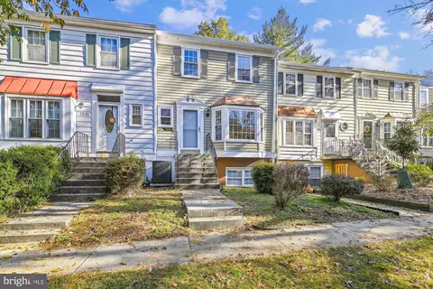 1516 Marlborough Ct, Crofton, MD 21114