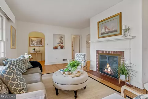 235 Westwood Rd, Annapolis, MD 21401 photo 3