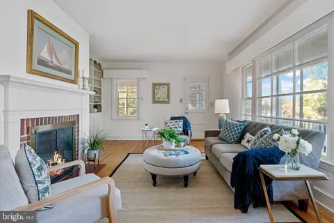 235 Westwood Rd, Annapolis, MD 21401 photo 2
