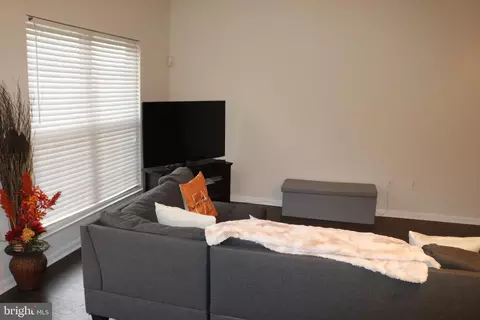 2015 Cramer Point Ct, Odenton, MD 21113 photo 5