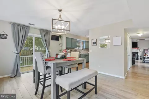 Dining - 1207 Juniper St, Shady Side, MD 20764 photo 1 of 4