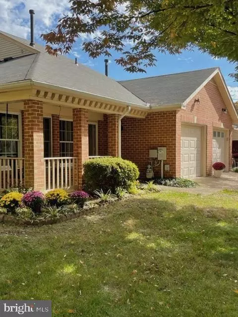 865 Yardarm Way, Annapolis, MD 21401