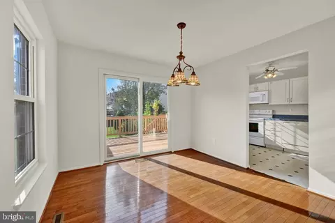 8667 Scorton Harbour, Pasadena, MD 21122 photo 9