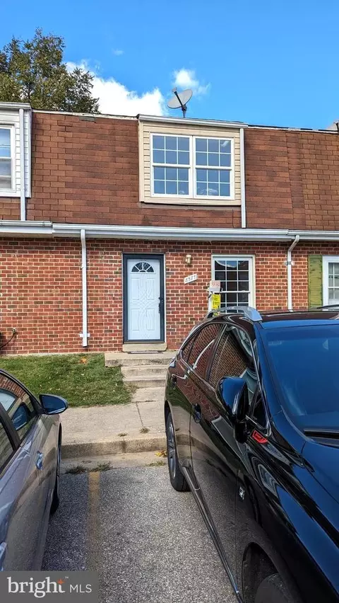 8577 Pioneer Dr, Severn, MD 21144