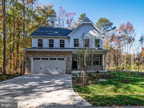 945 Marzoff Rd, Deale, MD 20751 photo 3