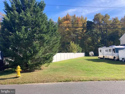 Powhatan Beach Road, Pasadena, MD 21122 photo 2