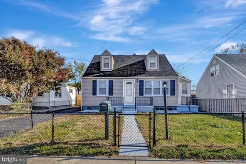 5523 Patrick Henry Dr, Brooklyn, MD 21225