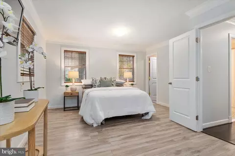 102 Pine Dr, Annapolis, MD 21403 photo 16