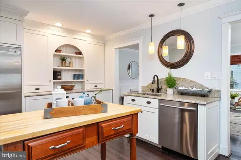 102 Pine Dr, Annapolis, MD 21403 photo 13